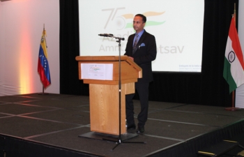 Ambassador Abhishek Singh gave the keynote address at commercial event in Caracas & pitched for more exports from India in various sectors.  He also interacted with the Venezuelan Commerce Minister Dheliz Alvarez and Vice Minister of Industrial  Production Jose Gregorio Biomorgi during the event. This was part of the final day of 'India week'